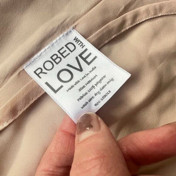 Robed with Love Pink Hildy Robe Short Tie Belt Satin Floral Sheer Size Medium M - Picture 13 of 16